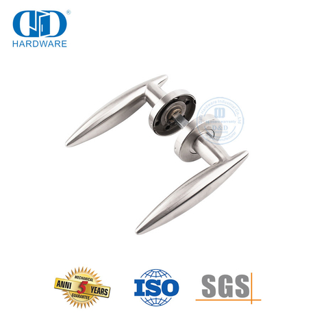main door handle.jpg