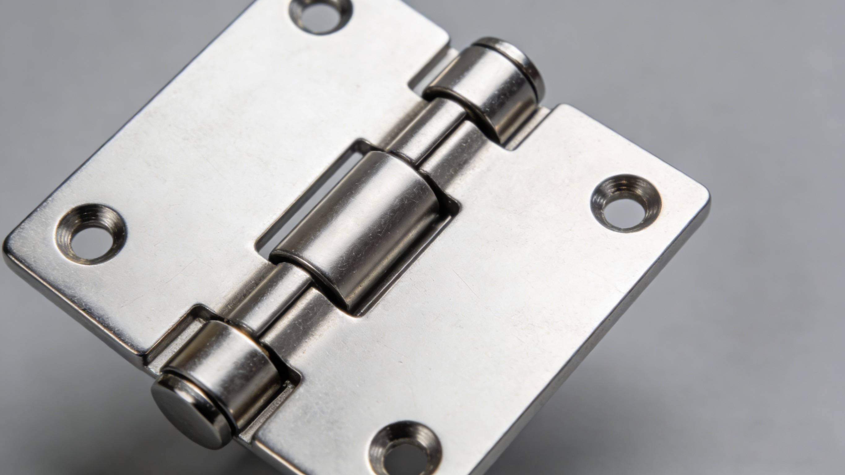 How To Tighten Exterior Door Hinge So Door Will Latch？