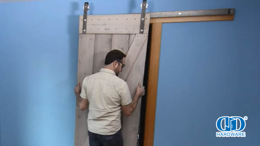 How to Install Barn Door Hardware？
